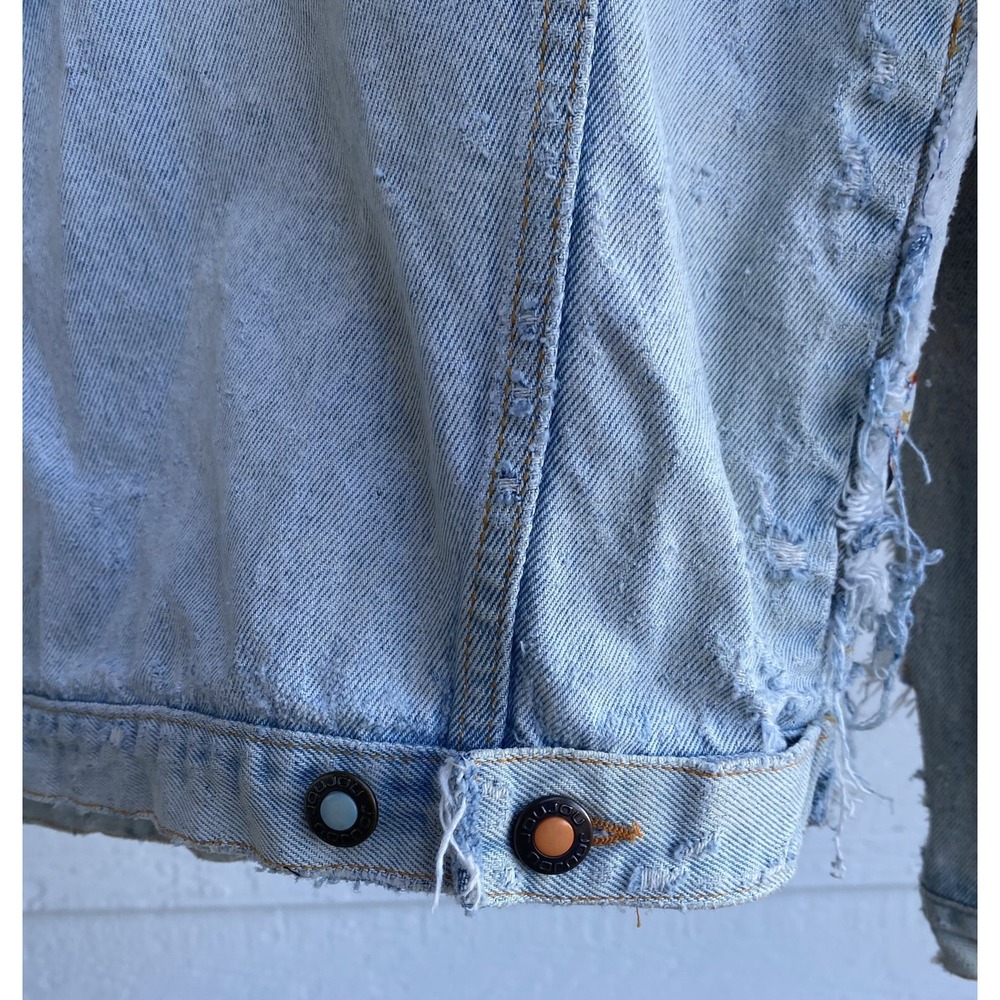 COLLECTORS DISNEY CHARACTER DISTRESSED DENIM JACKET MICKEY MINNIE DONALD DAISY S - Picture 7 of 8